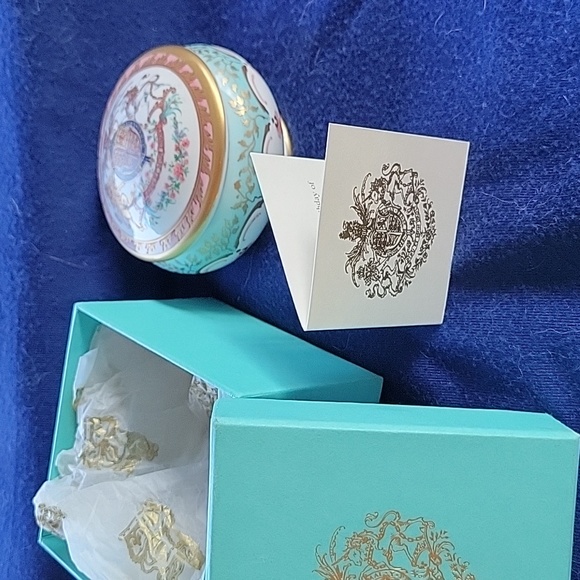 Royal Collection trinket box 2006 - Picture 7 of 10